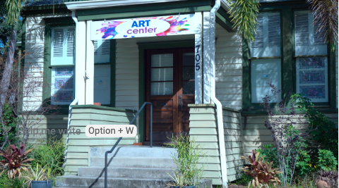 The Old Hyde Park Art Center located in downtown Tampa offers workshops, lessons, and opportunities for local artists to showcase their work. Image by Nailea Mejias.