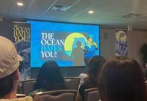 Former marine biologist performs a comedy show at USF